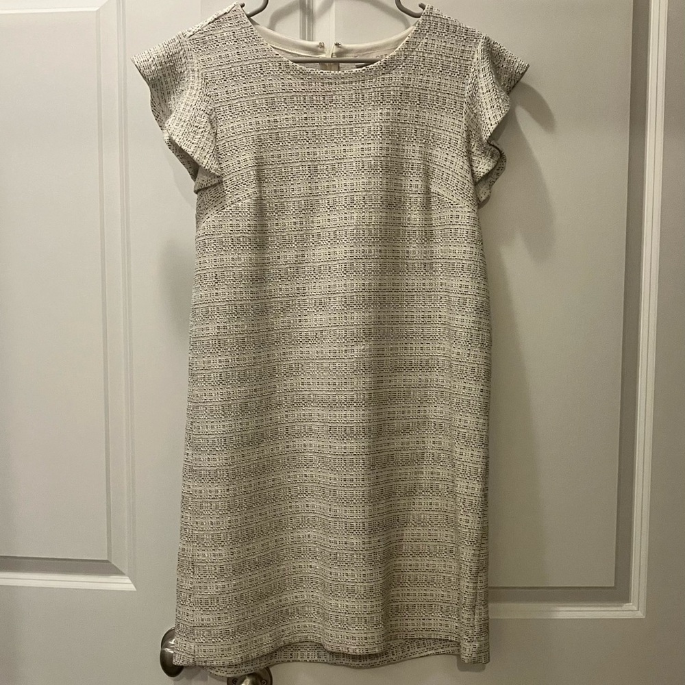 Comfy and lightweight LOFT cream shift dress